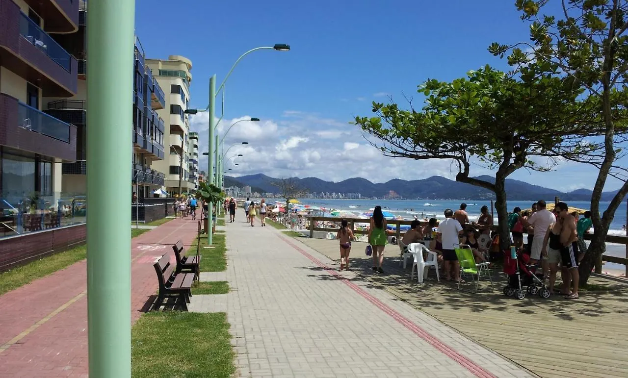 Lindo Apto Itapema Meia Praia Frente Ao Mar, 6 Pessoas, Alto Padrao